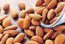 الفرق بين زيت اللوز المر وزيت اللوز الحلو استخدامات وفوائد