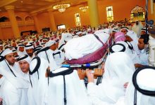 صور جنازة الفنان عبدالعزيز جاسم