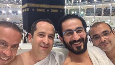 صور احمد حلمي في مكة بعد تماثلة من المرض