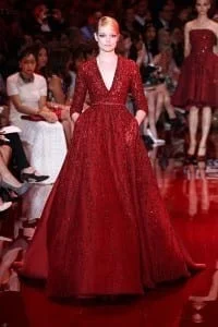 ازياء ايلي صعب 2014 باللون الاحمر